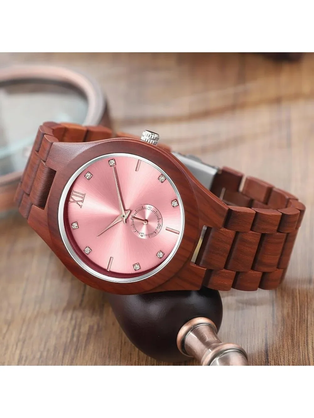Men's Red And Pink Handmade Lightweight Analog Quartz Round Wrist Wooden Watch